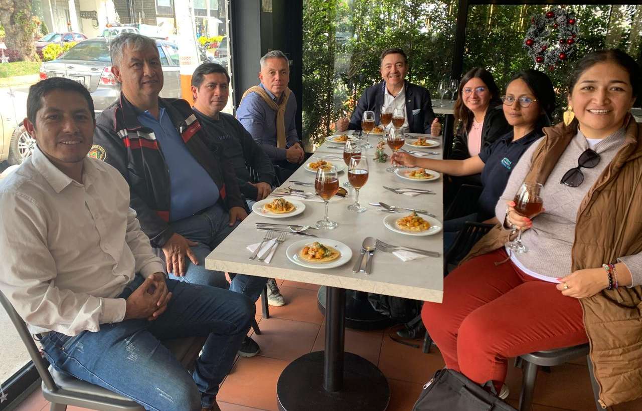 Innovación y educación: CR Ciencia y Robótica en ESPE Latacunga